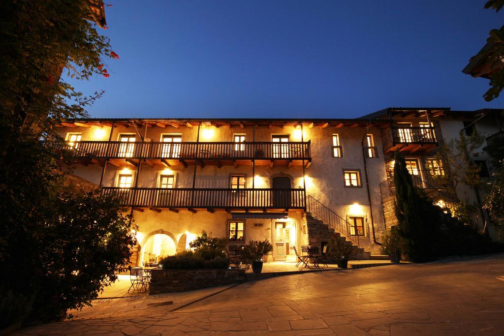 Boutique Hotel Dvor Доброво Екстер'єр фото